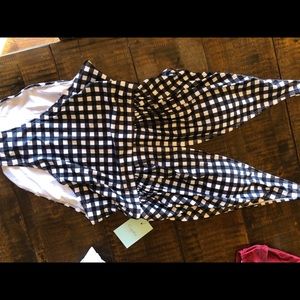 Cupshe medium gingham swimming suit